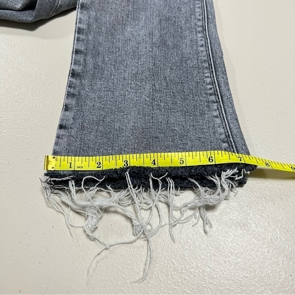 Rta Los Angeles Distressed Raw Hem Flare Cropped Jeans - Picture 12 of 12